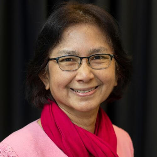 Amarat (Amy) Simonne